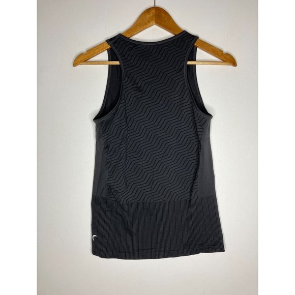 Zyia Active Women's Small Gray Zig Zag Striped Tank Top - Picture 4 of 6